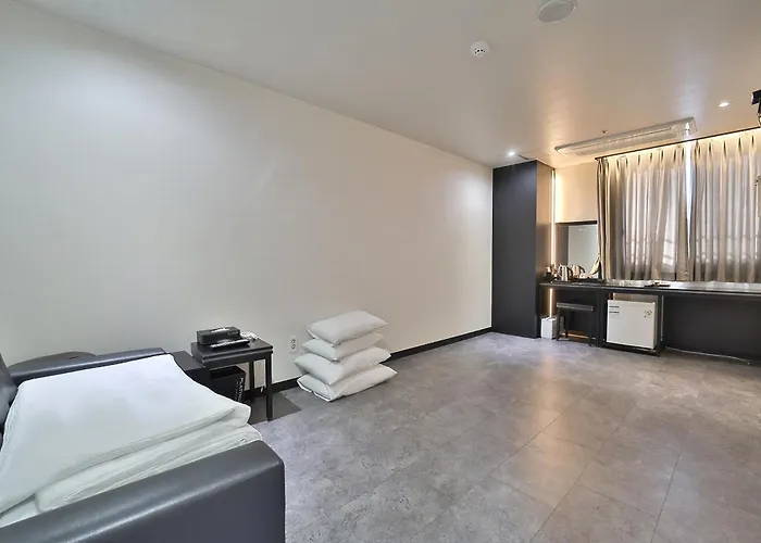 Hotel Platinum Nampo Busan